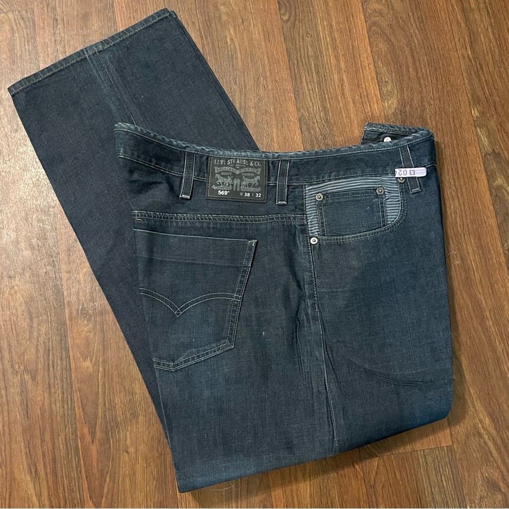 Levis 569 Straight Leg Dark Wash Jeans Black Label Contrasting Pockets 38x32